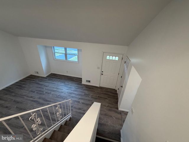 3 GREENWAY STREET, Hazlet, NJ 07730