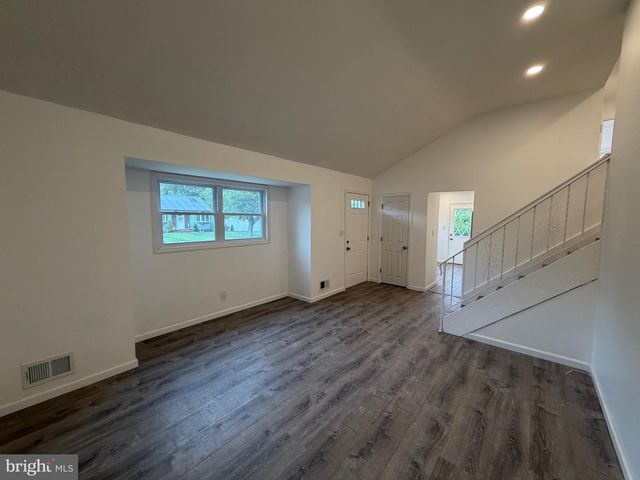 3 GREENWAY STREET, Hazlet, NJ 07730