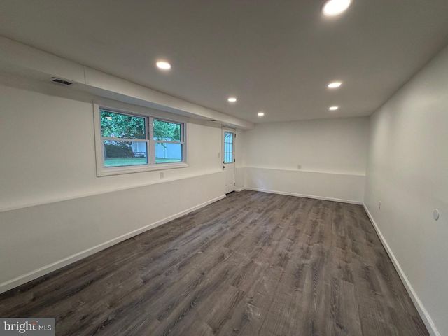 3 GREENWAY STREET, Hazlet, NJ 07730