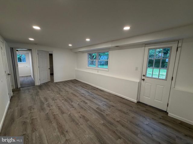 3 GREENWAY STREET, Hazlet, NJ 07730