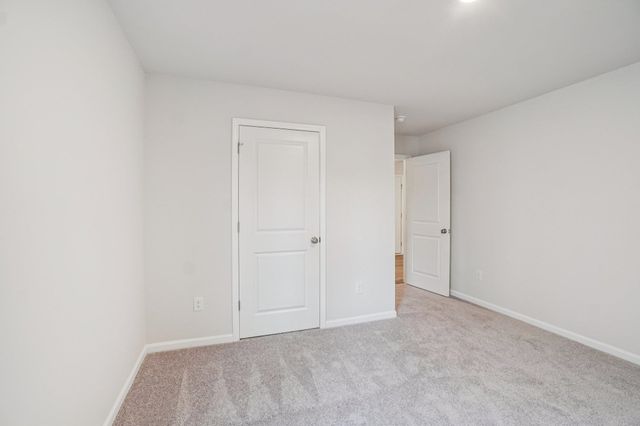 527 Tomlin Trail, Spartanburg, SC 29301