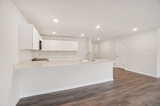 527 Tomlin Trail, Spartanburg, SC 29301