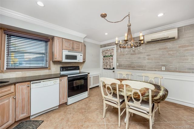 53 Lincoln Boulevard, Bethpage, NY 11714