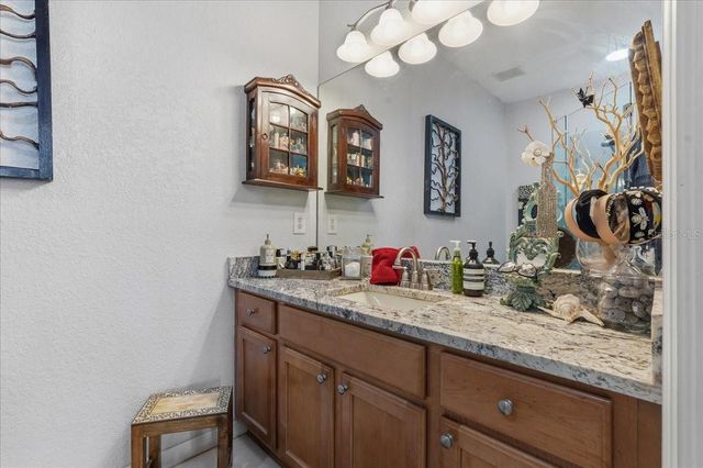 819 FAIRWAYCOVE LANE 204, Bradenton, FL 34212