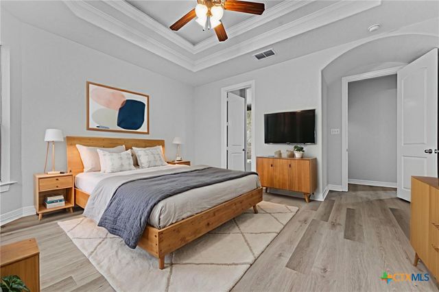 2213 Small Town Drive, New Braunfels, TX 78130