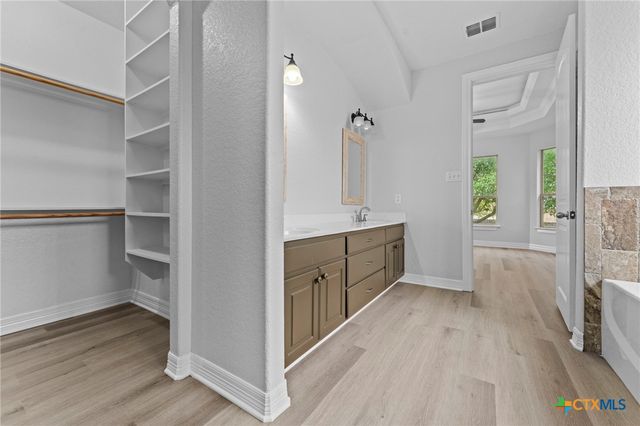 2213 Small Town Drive, New Braunfels, TX 78130