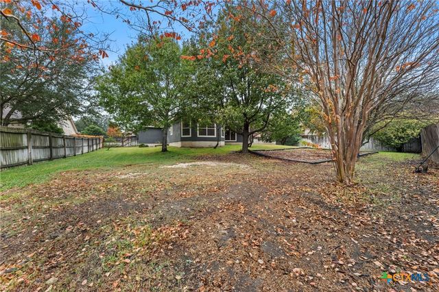 2213 Small Town Drive, New Braunfels, TX 78130