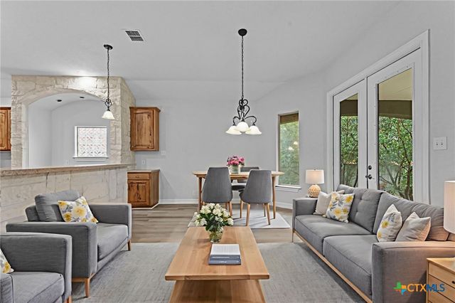 2213 Small Town Drive, New Braunfels, TX 78130