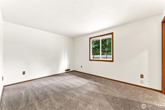 9122 159th Street E, Puyallup, WA 98375
