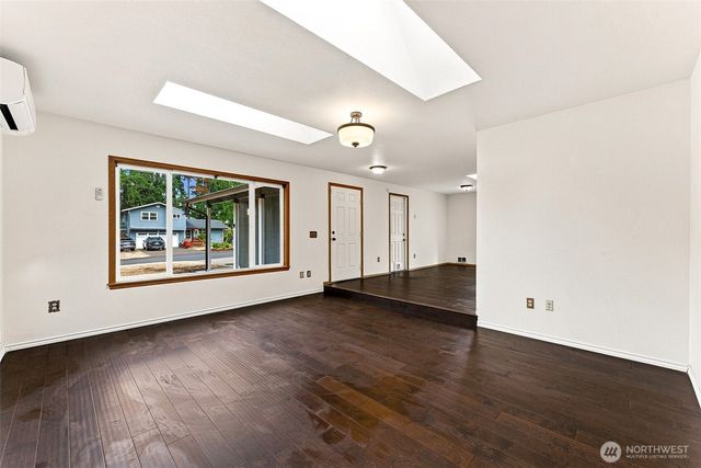 9122 159th Street E, Puyallup, WA 98375