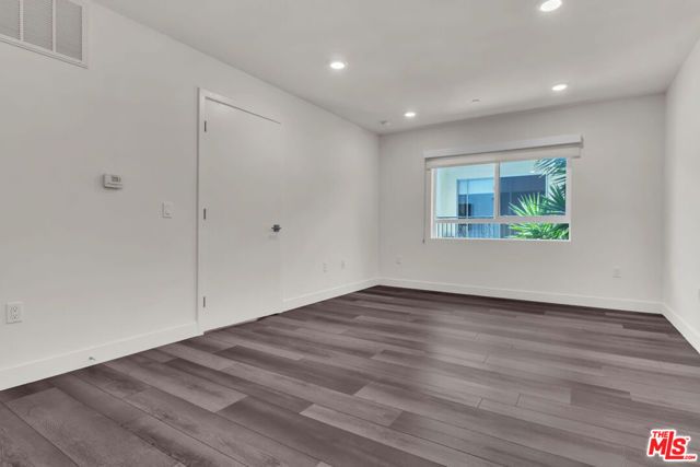 3667 Mentone Avenue 4, Los Angeles, CA 90034