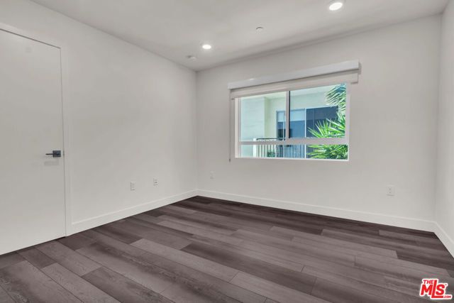 3667 Mentone Avenue 4, Los Angeles, CA 90034