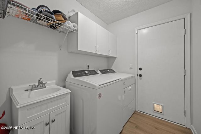 1453 HARRINGTON PARK Drive, Jacksonville, FL 32225