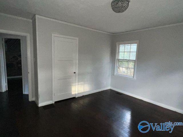 5 Edgemont Avenue, Gadsden, AL 35904