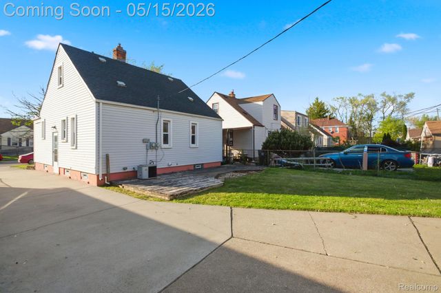 17614 Eddon Street, Melvindale, MI 48122