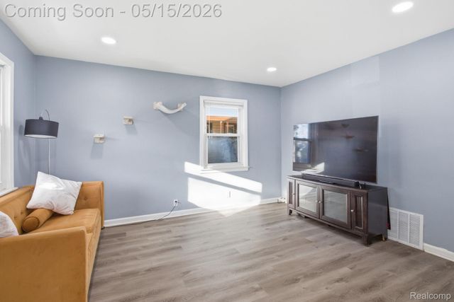 17614 Eddon Street, Melvindale, MI 48122