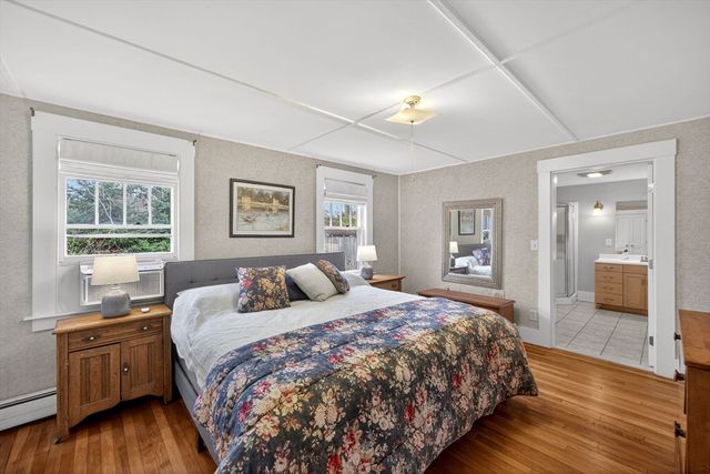 89 Rock Harbor Rd, Orleans, MA 02653