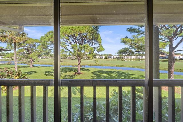 5143 WILLOW LINKS 16, Sarasota, FL 34235