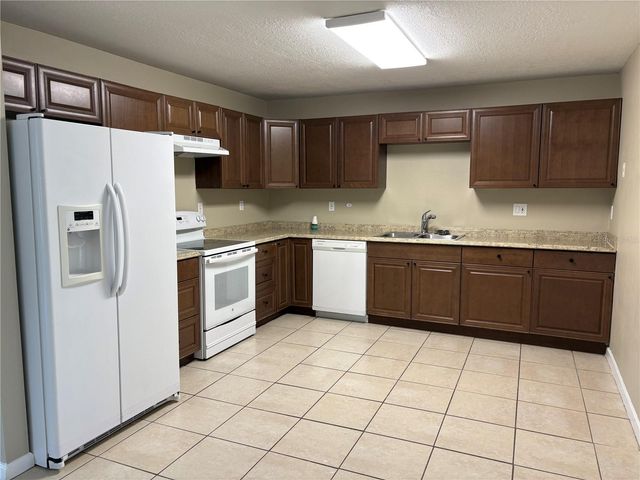 1116 W 40TH AVENUE, Bradenton, FL 34205
