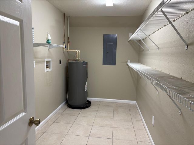 1116 W 40TH AVENUE, Bradenton, FL 34205
