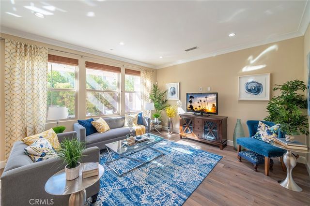 103 Oasis, Irvine, CA 92620