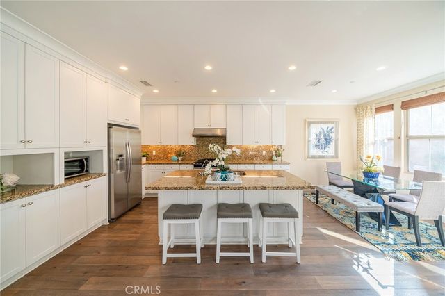 103 Oasis, Irvine, CA 92620