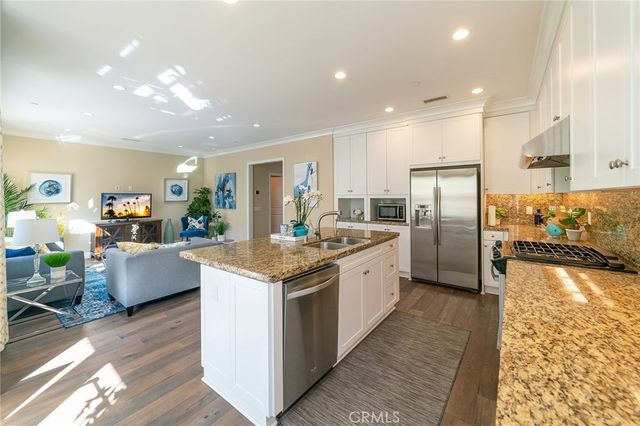 103 Oasis, Irvine, CA 92620