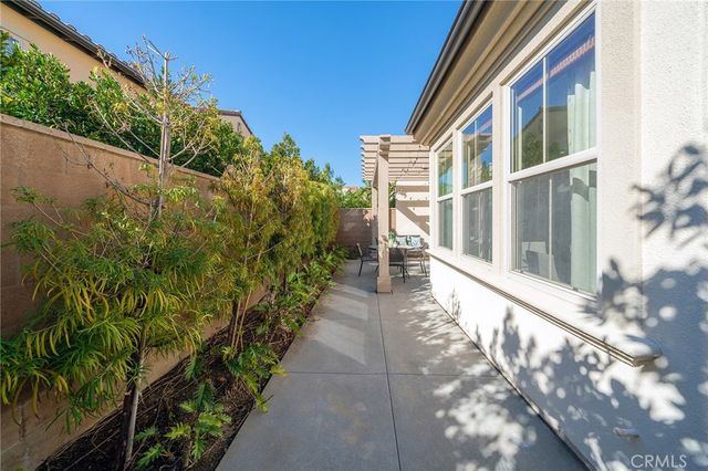 103 Oasis, Irvine, CA 92620