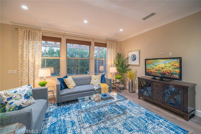 103 Oasis, Irvine, CA 92620
