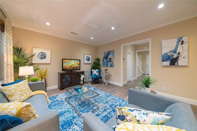 103 Oasis, Irvine, CA 92620