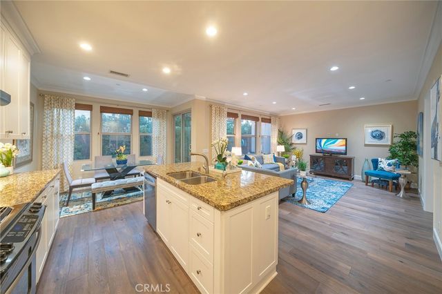 103 Oasis, Irvine, CA 92620