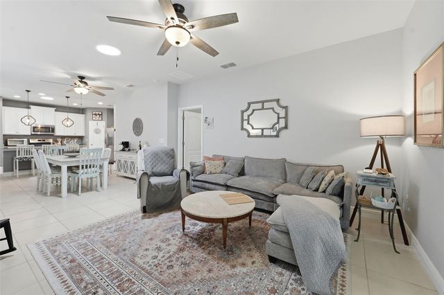 1395 RILEY CIRCLE, Deland, FL 32724