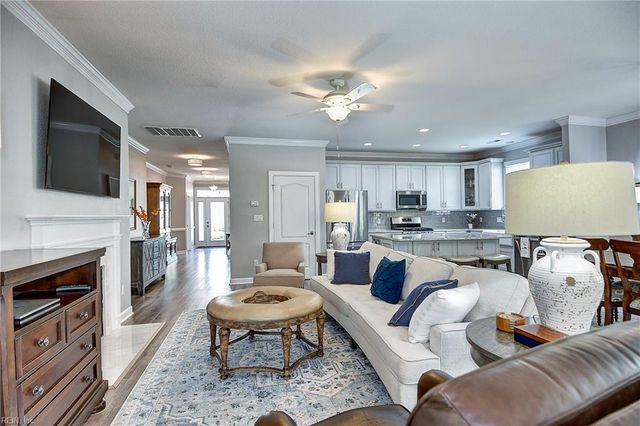 3024 Cadence WAY, Virginia Beach, VA 23456
