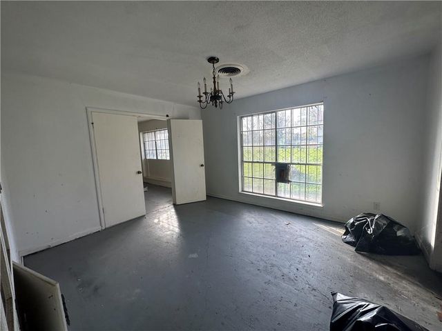 1302 BROADWAY Avenue, Alexandria, LA 71302