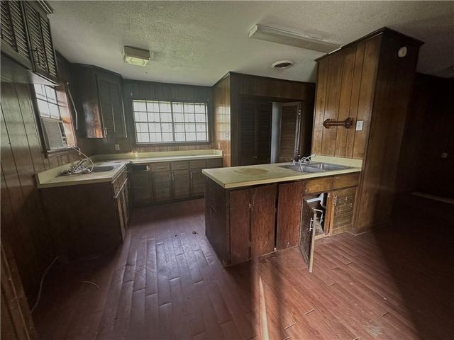 1302 BROADWAY Avenue, Alexandria, LA 71302