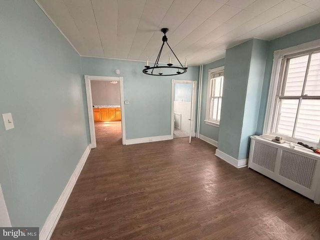 403 WOOD ST, Burlington, NJ 08016