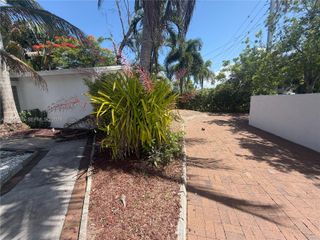 1524 NE 18th Avenue, Fort Lauderdale, FL 33304