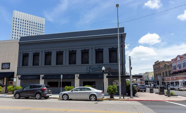 2102 Post Office Street Corner 8, Galveston, TX 77550