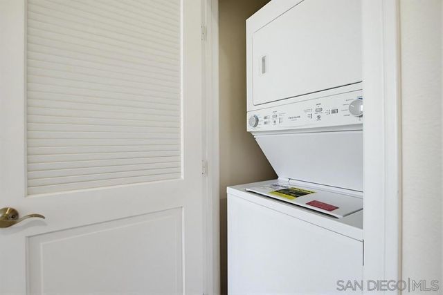 7613 Family Circle, San Diego, CA 92111
