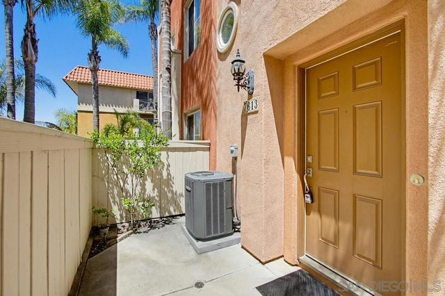 7613 Family Circle, San Diego, CA 92111