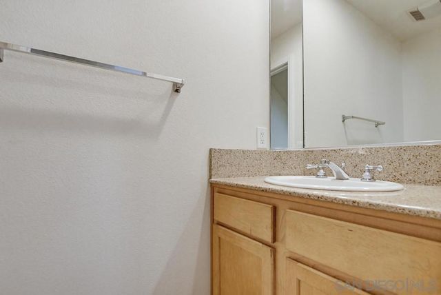 7613 Family Circle, San Diego, CA 92111