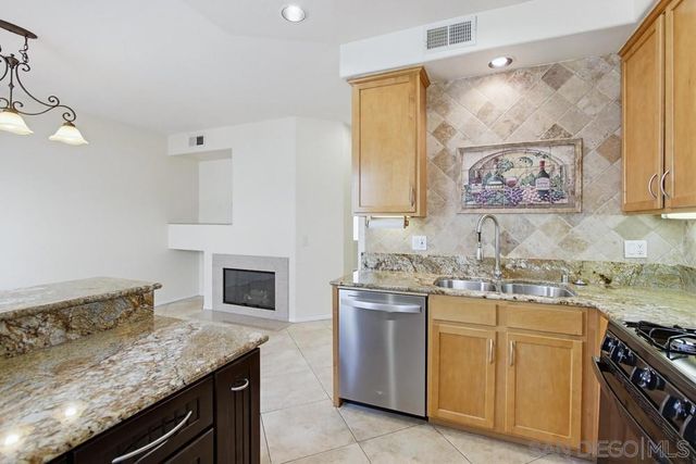 7613 Family Circle, San Diego, CA 92111