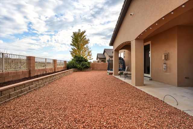 6355 CAMINO DE PAZ Road NW, Albuquerque, NM 87120