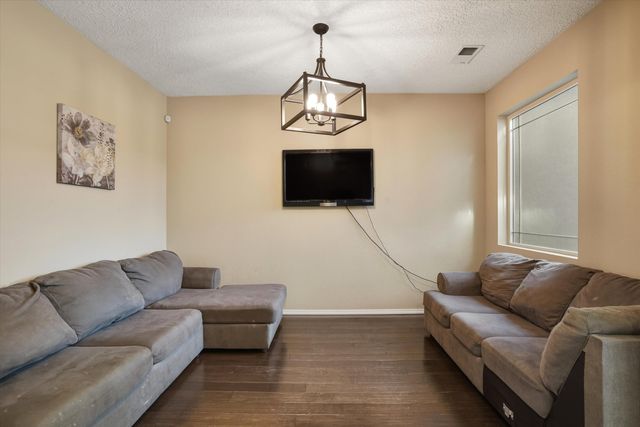 6355 CAMINO DE PAZ Road NW, Albuquerque, NM 87120