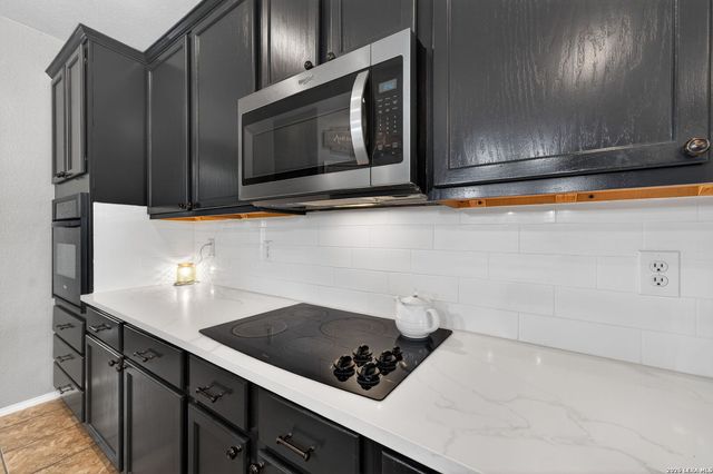 3640 Woodlawn Farms, Schertz, TX 78154