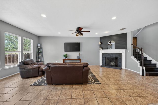 3640 Woodlawn Farms, Schertz, TX 78154