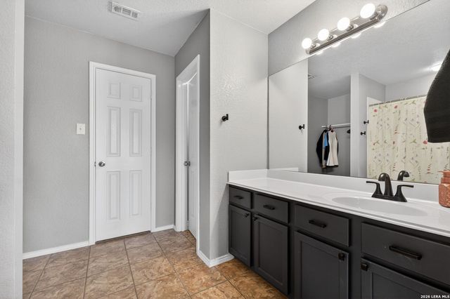 3640 Woodlawn Farms, Schertz, TX 78154