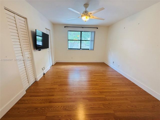 117 NW 106th Ave 117, Pembroke Pines, FL 33026