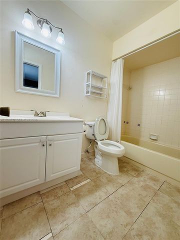 117 NW 106th Ave 117, Pembroke Pines, FL 33026