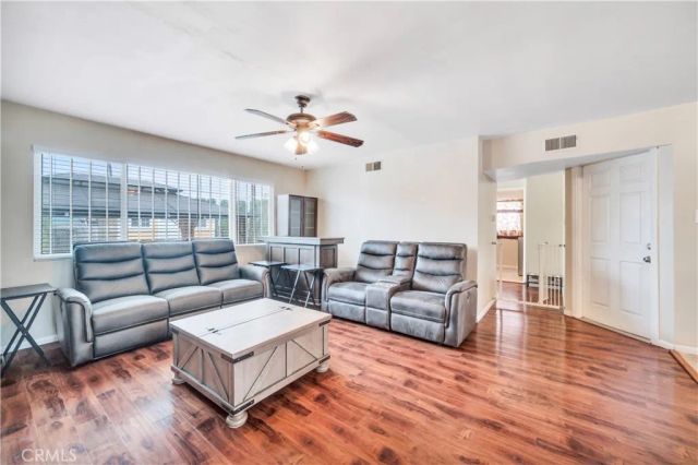 811 W Poplar Street, Compton, CA 90220